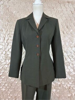 2 pc Suit Sz. 6 & 8 Tahari Olive Green Wool Blend 3-Button Pantsuit